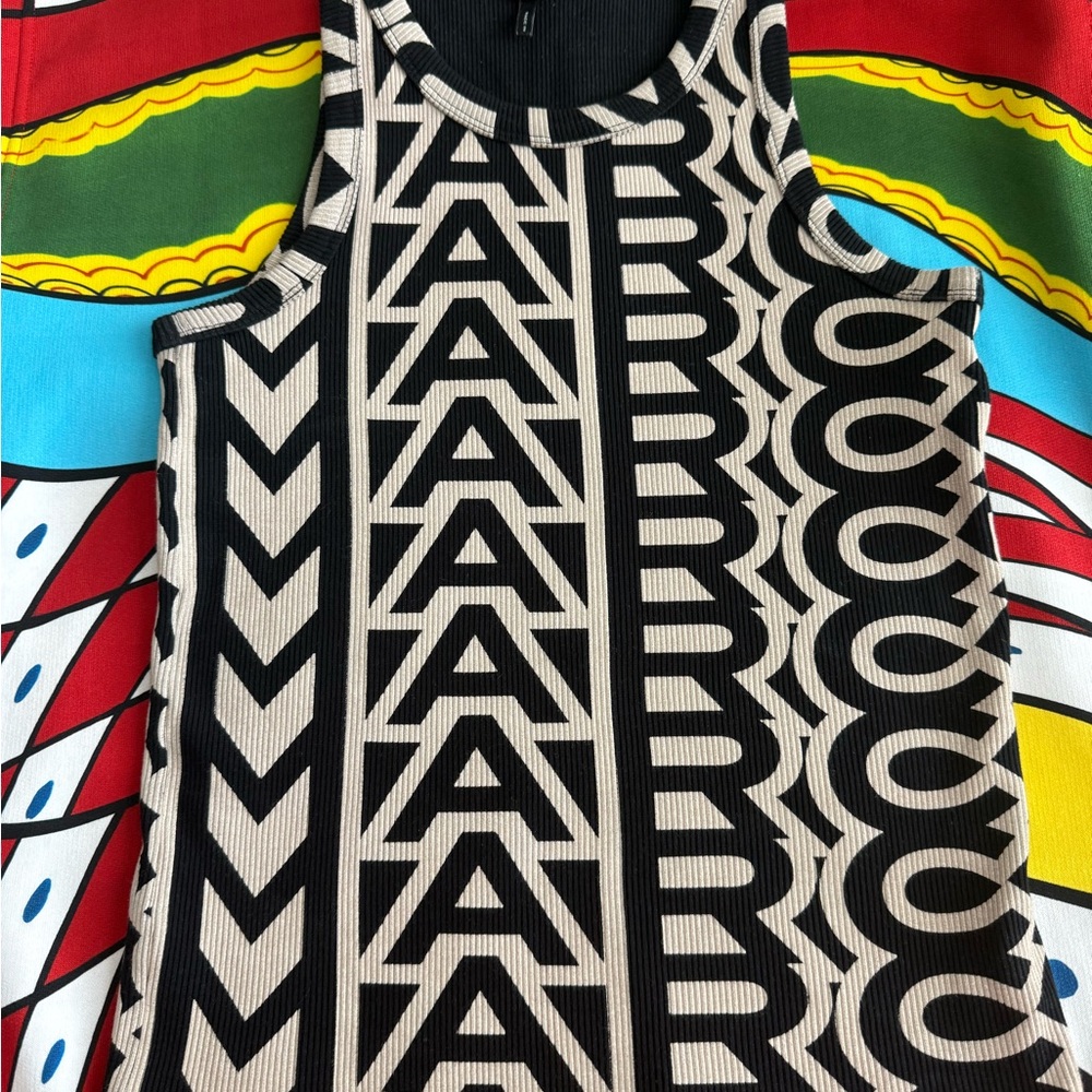 Marc Jacobs Logo Black and Beige Patterned Ribbed Tank Top